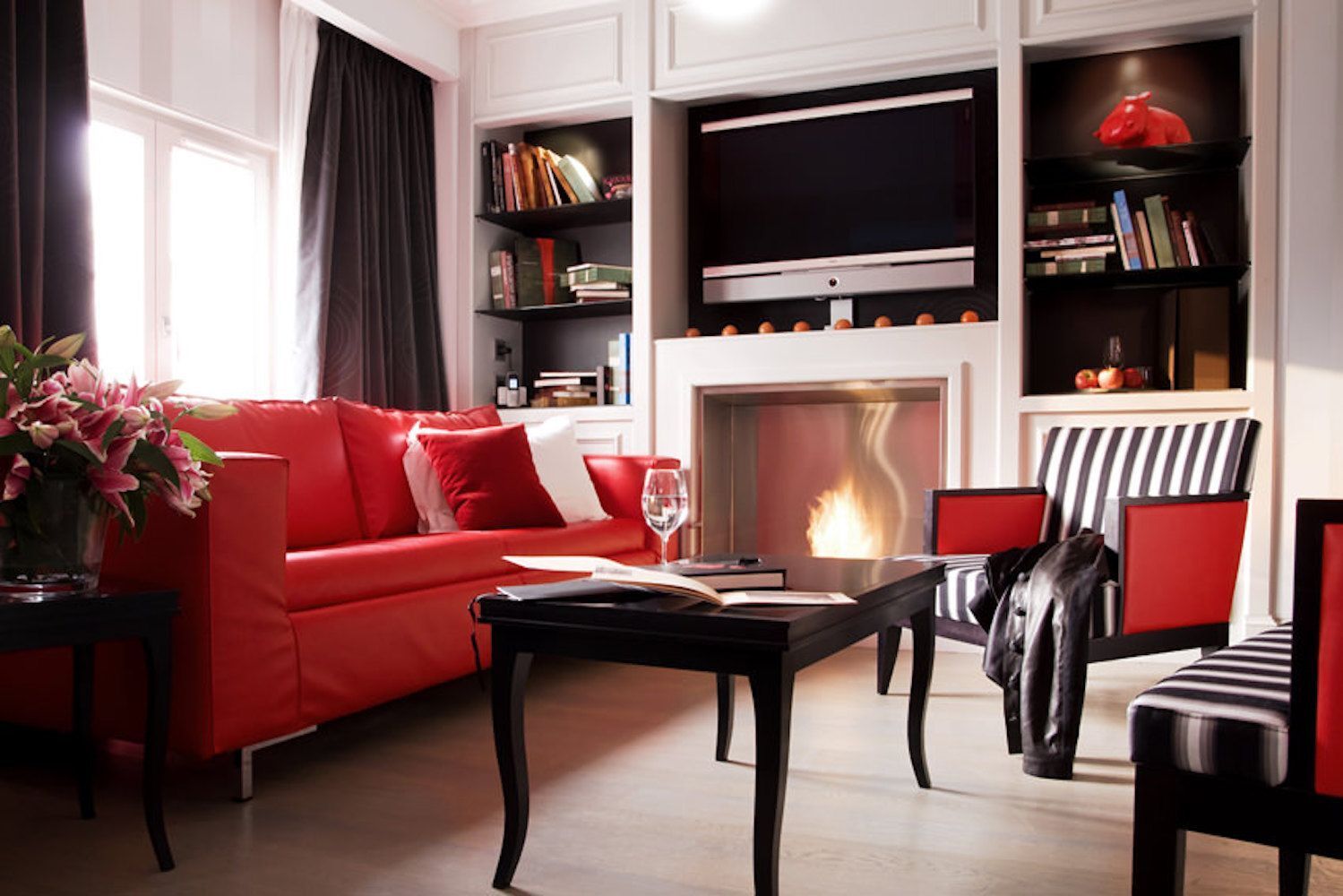 Le Mathurin Hotel & Spa Paris - Red Suite